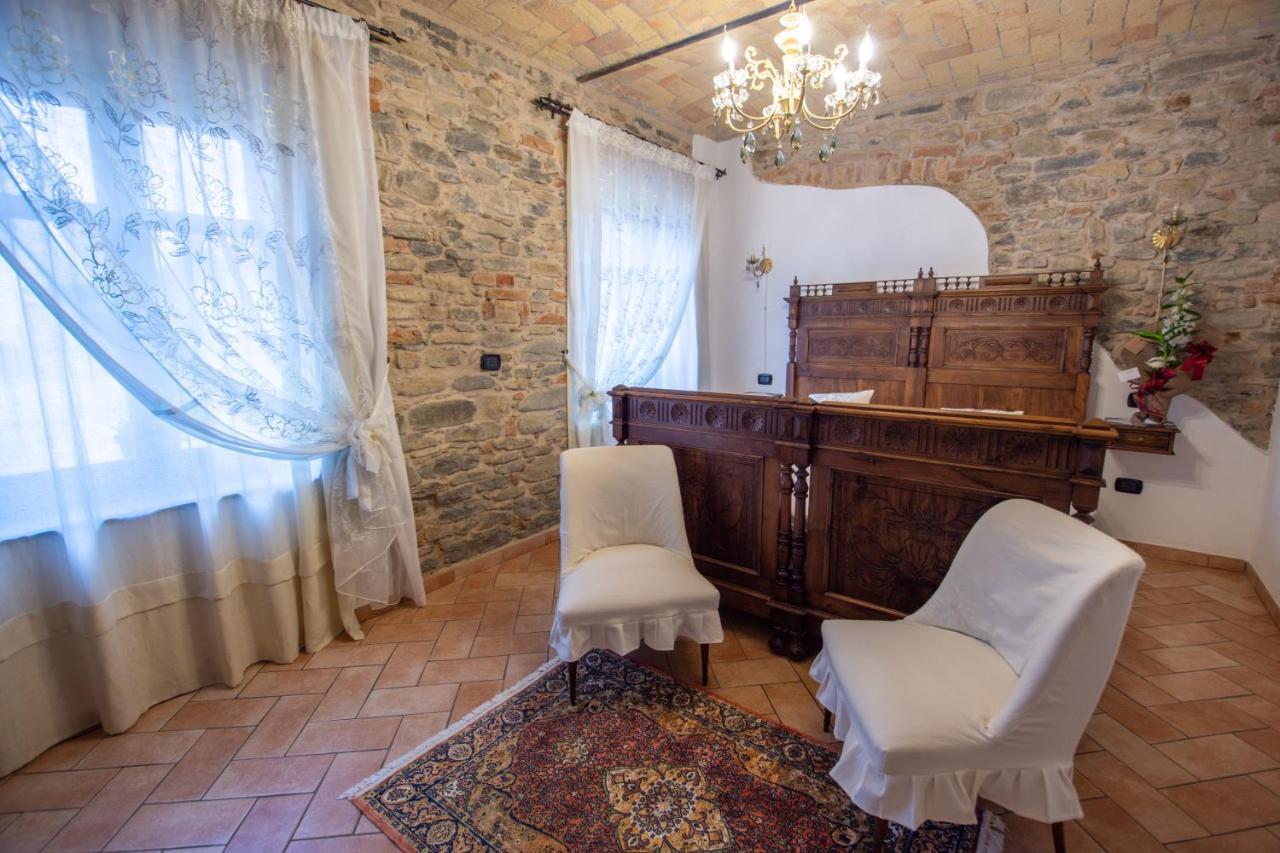Ca Reginella B&B Diano dʼAlba Exteriör bild